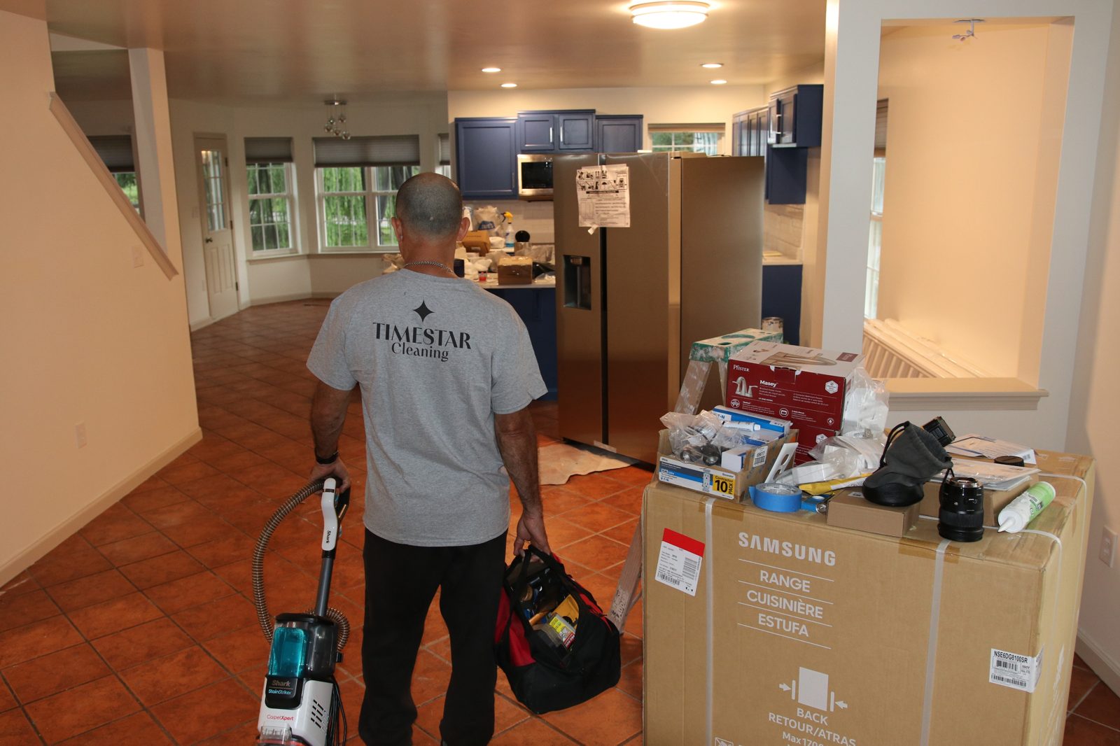 TimeStar Cleaning team member at work